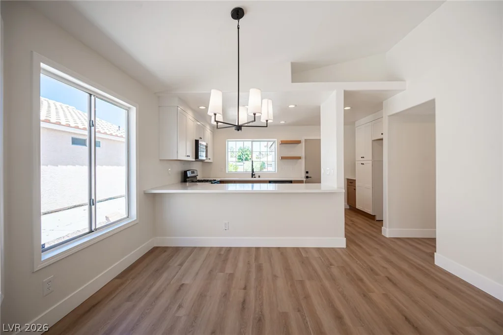 5775 Ballinger, Las Vegas, NV 89142