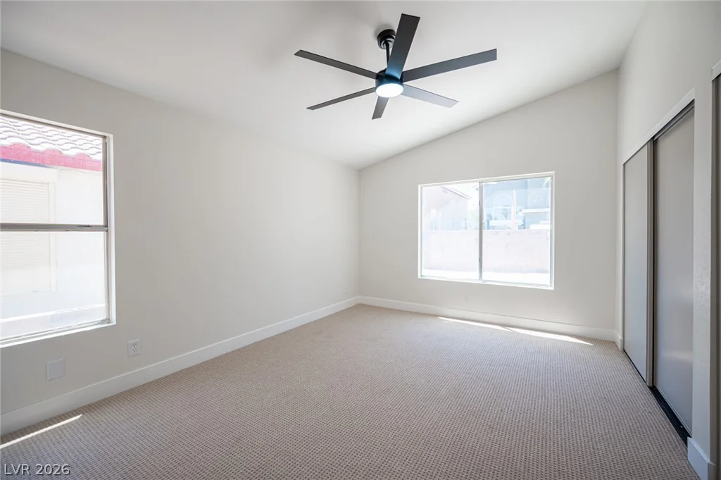 5775 Ballinger, Las Vegas, NV 89142