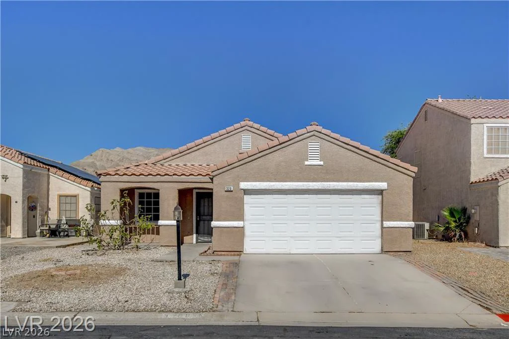 320 Searchlight, Las Vegas, NV 89110