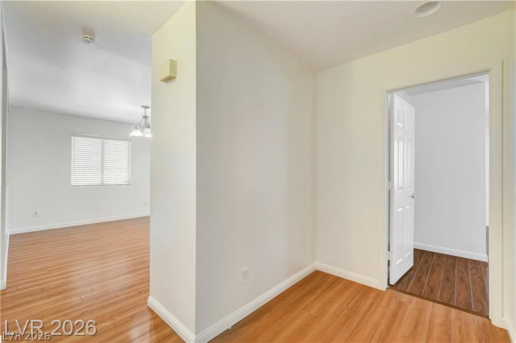 320 Searchlight, Las Vegas, NV 89110