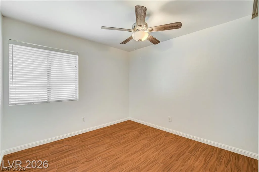 320 Searchlight, Las Vegas, NV 89110