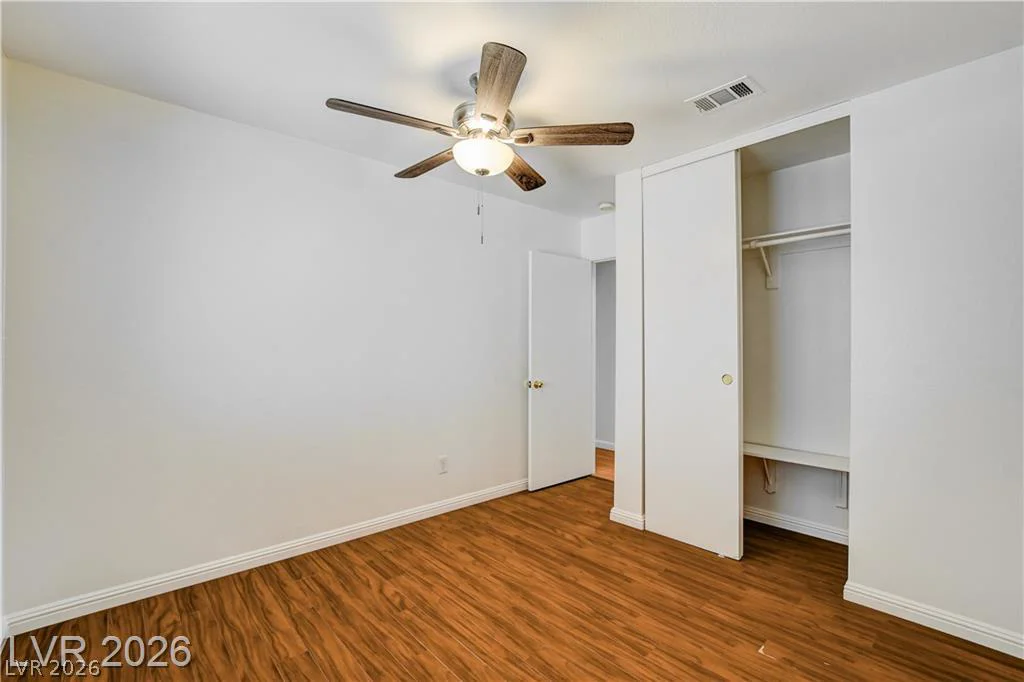320 Searchlight, Las Vegas, NV 89110