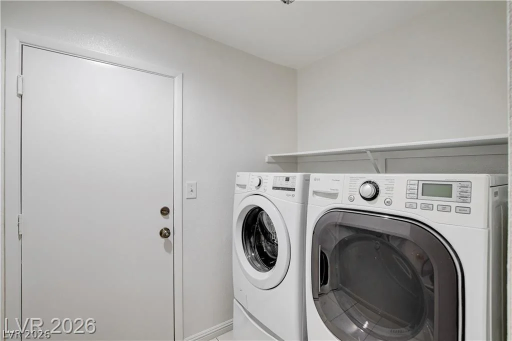 320 Searchlight, Las Vegas, NV 89110