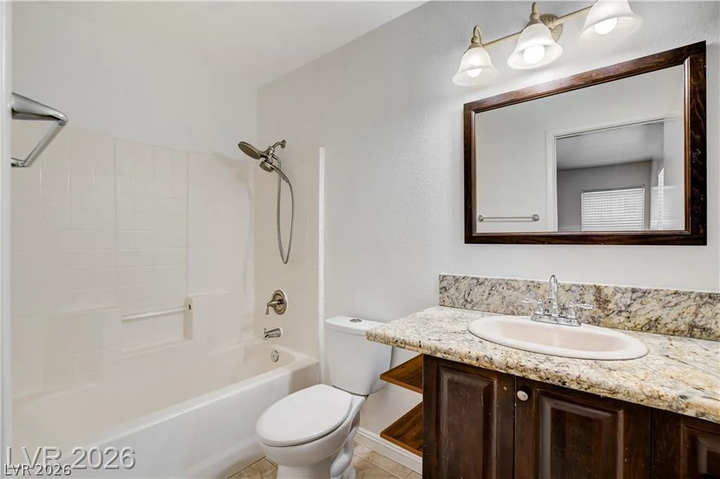320 Searchlight, Las Vegas, NV 89110