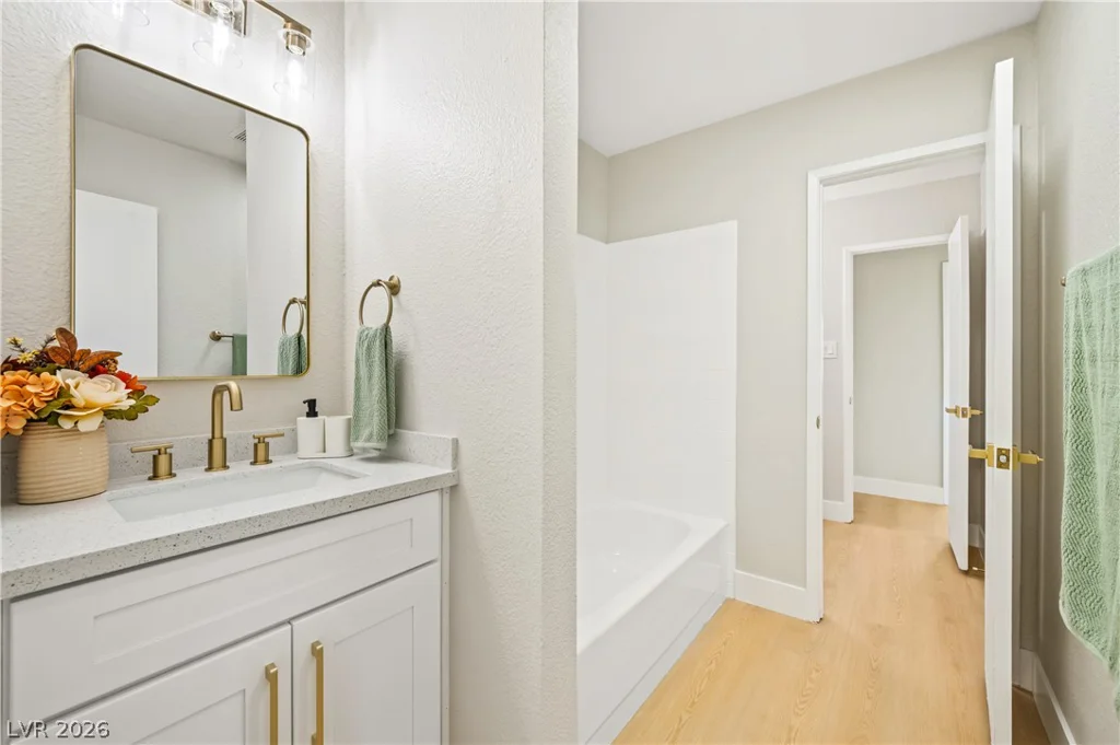 7700 Peacock, Las Vegas, NV 89145