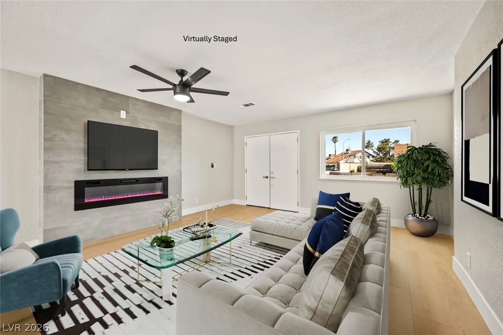 7700 Peacock, Las Vegas, NV 89145