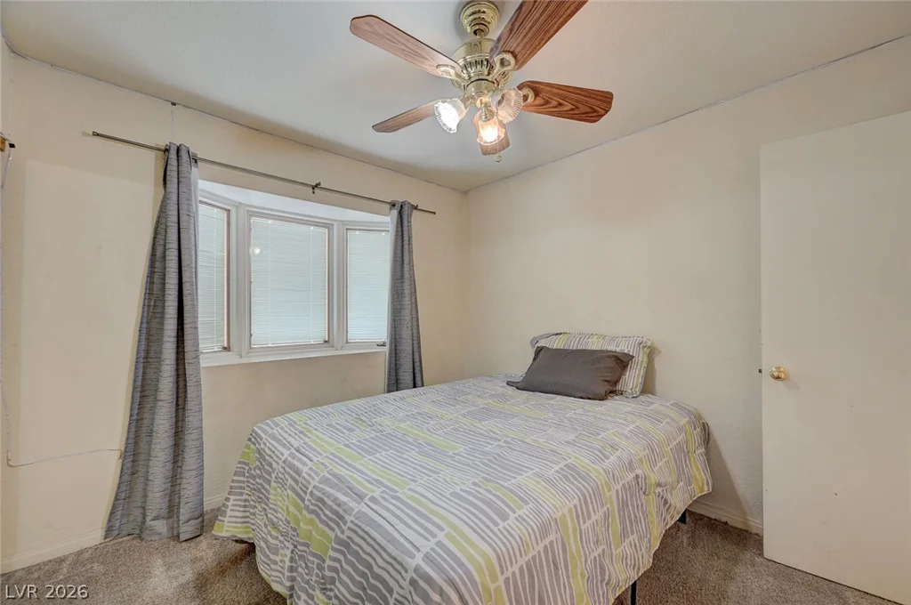 1906 Jasmine, Las Vegas, NV 89123