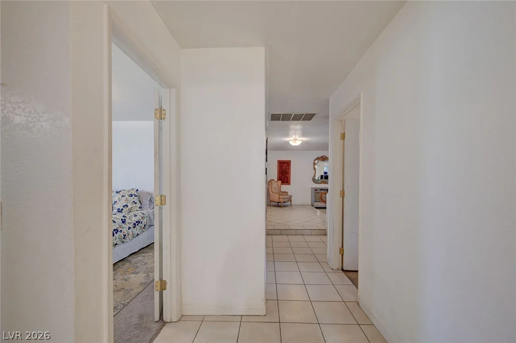 1906 Jasmine, Las Vegas, NV 89123