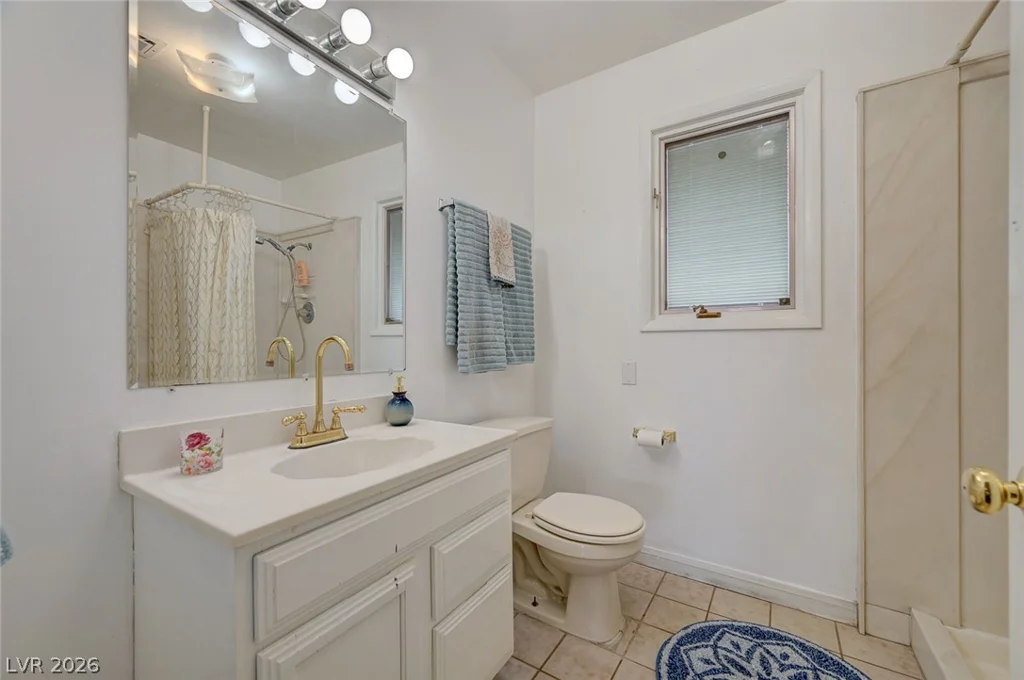 1906 Jasmine, Las Vegas, NV 89123