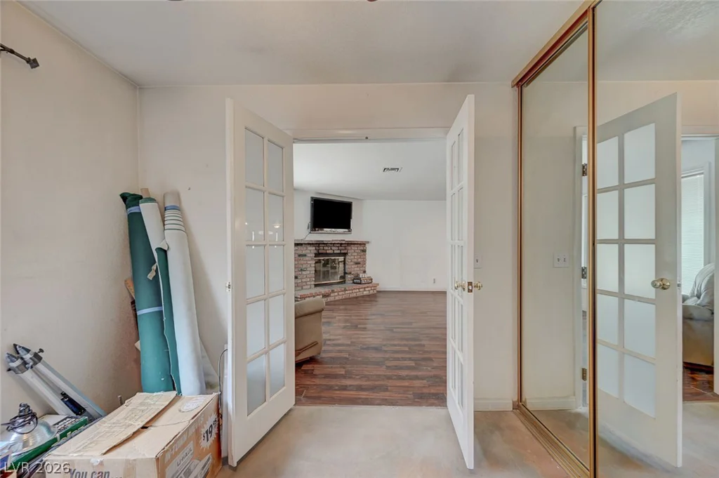 1906 Jasmine, Las Vegas, NV 89123
