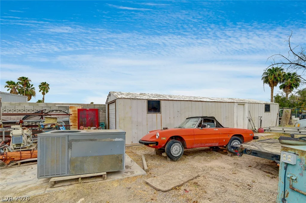 1906 Jasmine, Las Vegas, NV 89123