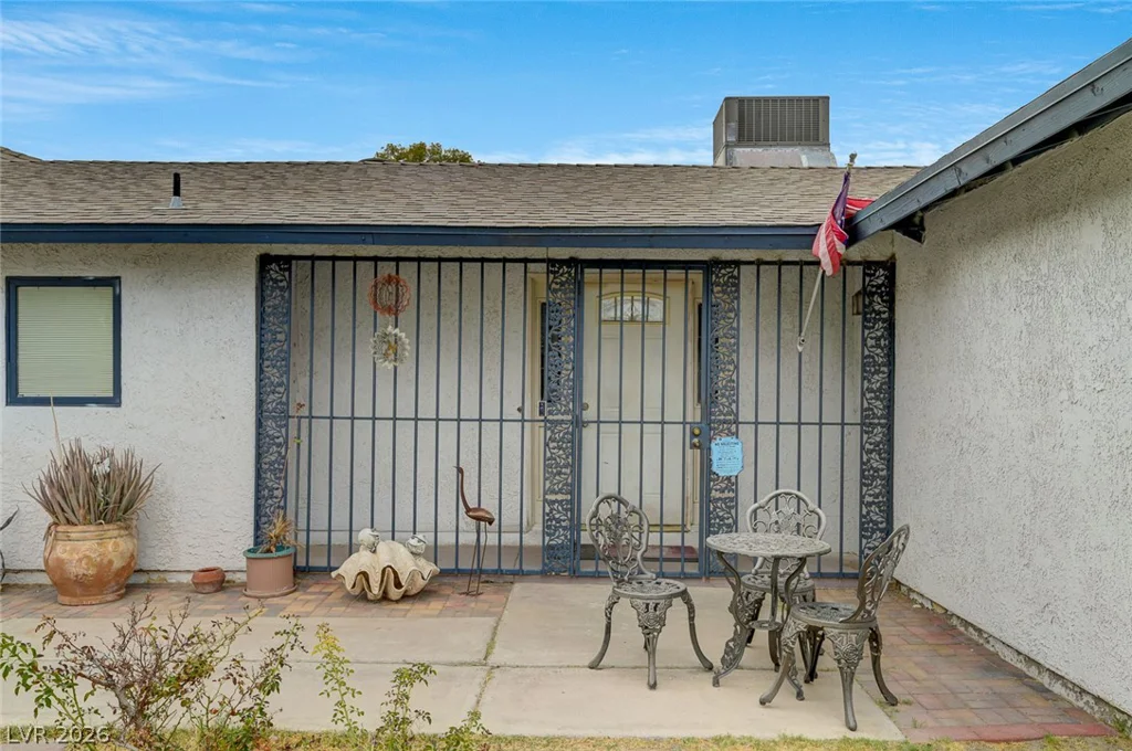 1906 Jasmine, Las Vegas, NV 89123
