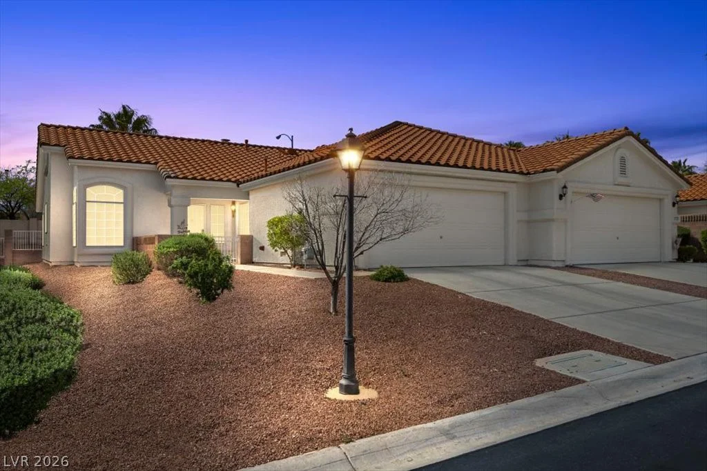 3743 Tohono Canyon, Las Vegas, NV 89147