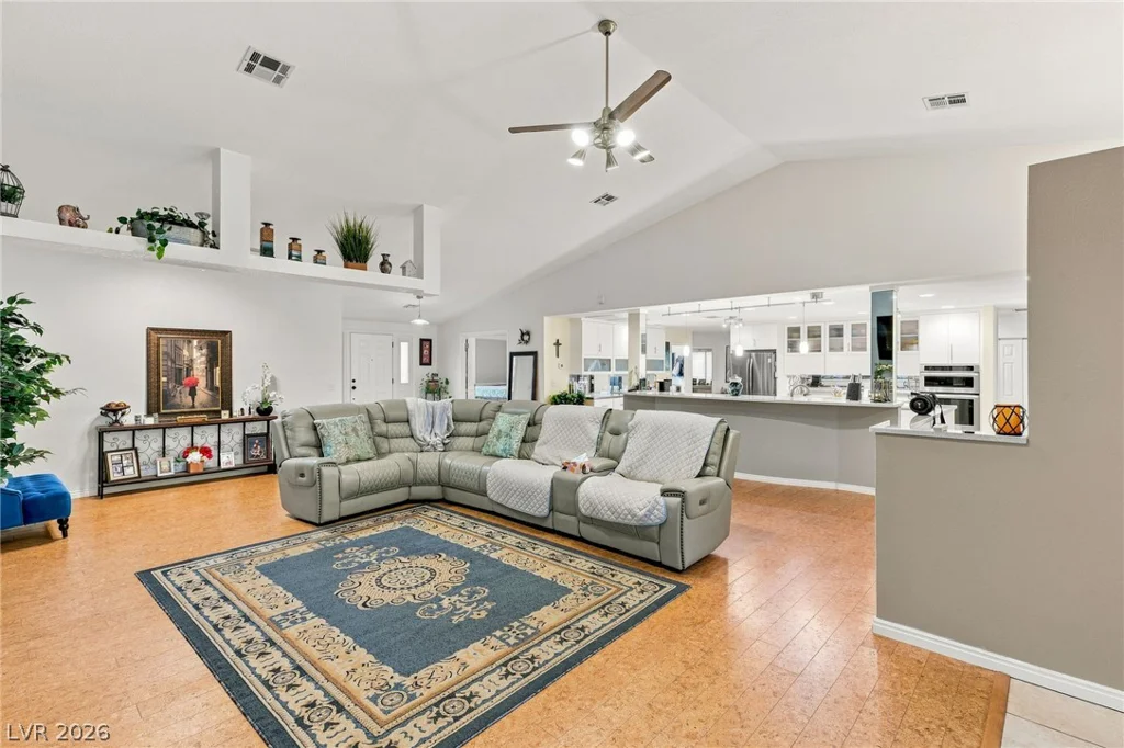 7275 Darby, Las Vegas, NV 89117