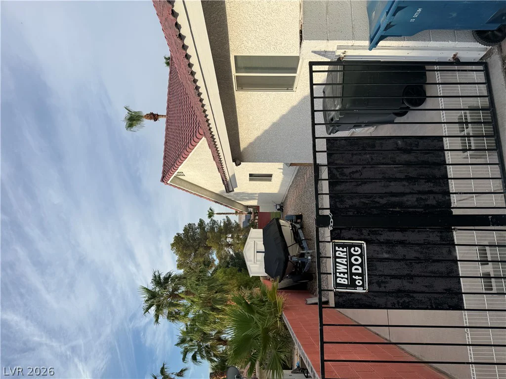 7275 Darby, Las Vegas, NV 89117