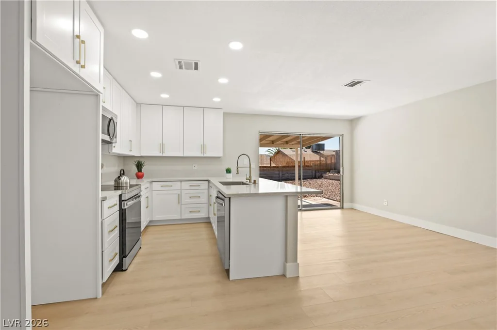 604 Overland, Henderson, NV 89002