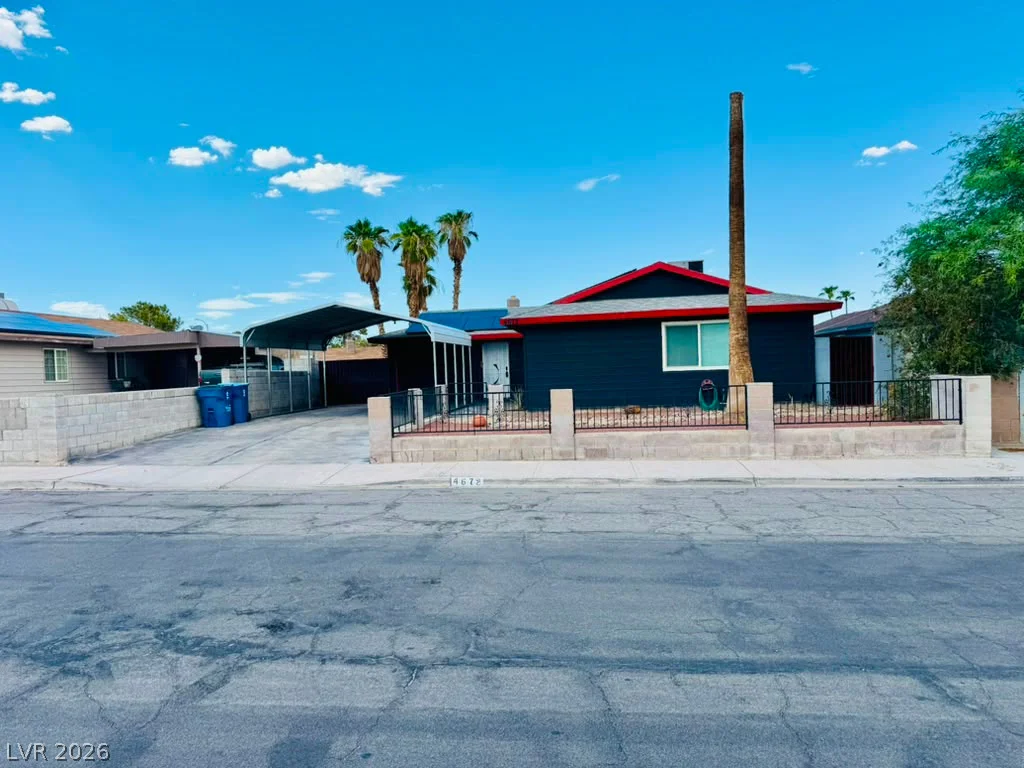 4672 Newton, Las Vegas, NV 89121