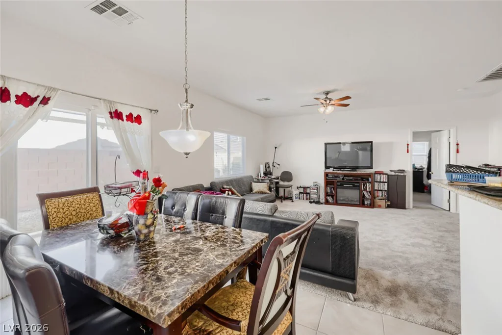 5716 Port Douglas, Las Vegas, NV 89113