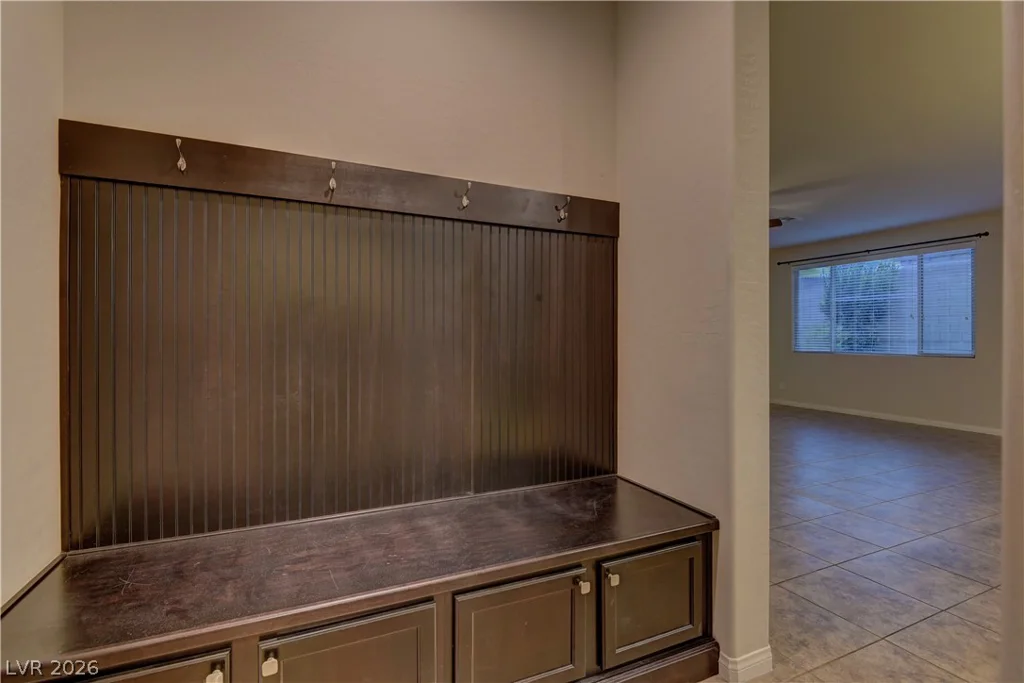 9667 Treeline Run, Las Vegas, NV 89166