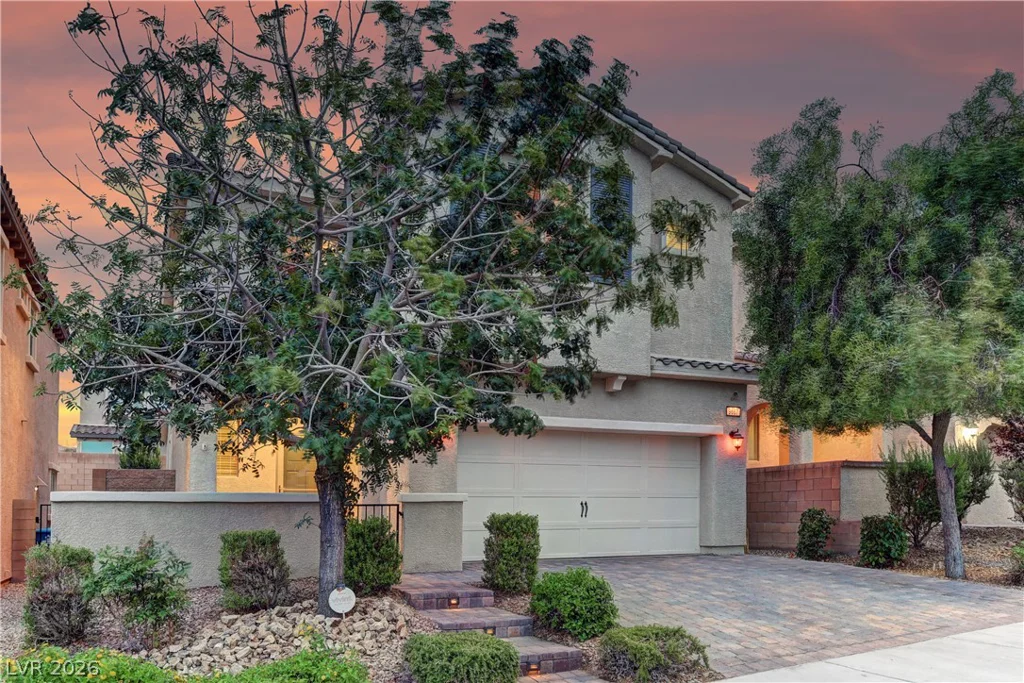 9667 Treeline Run, Las Vegas, NV 89166