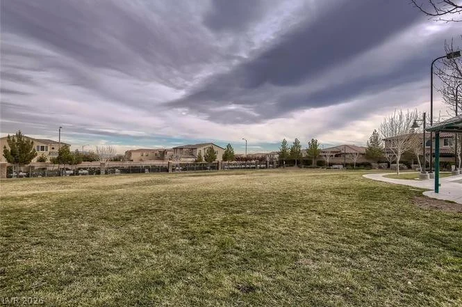 9667 Treeline Run, Las Vegas, NV 89166