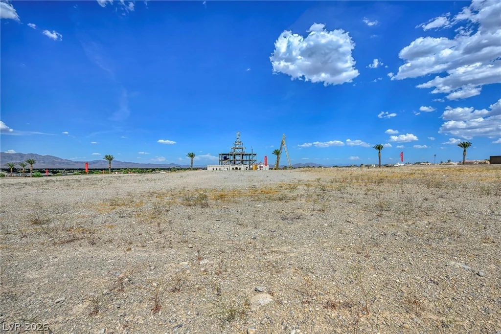 4195 Grand Canyon, Las Vegas, NV 89129
