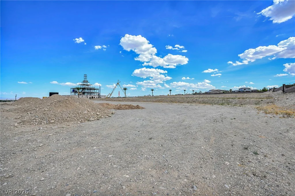 4195 Grand Canyon, Las Vegas, NV 89129