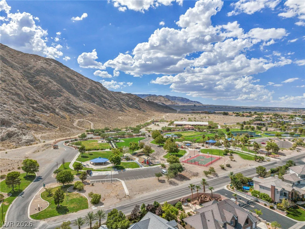 4195 Grand Canyon, Las Vegas, NV 89129