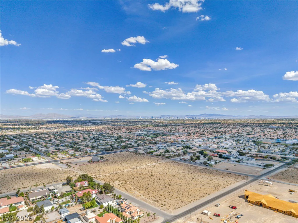 4195 Grand Canyon, Las Vegas, NV 89129