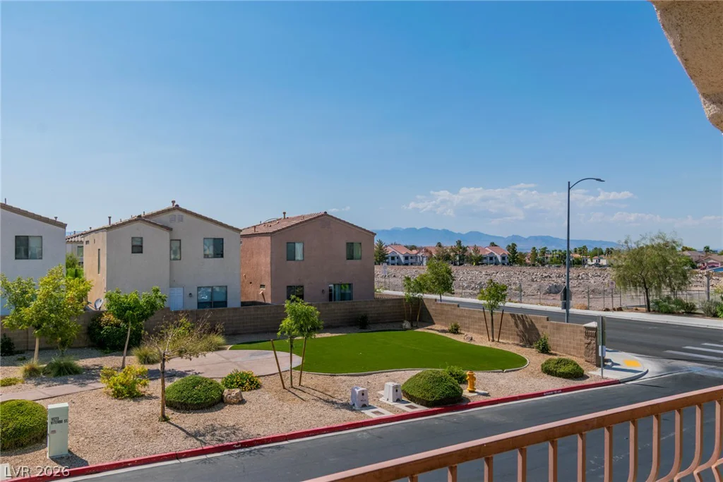 10210 Viterbo, Las Vegas, NV 89183