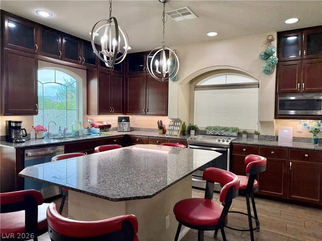 7125 Steele Canyon, Las Vegas, NV 89118