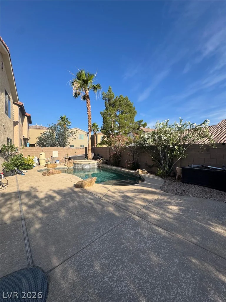 7608 Stray Horse, Las Vegas, NV 89113