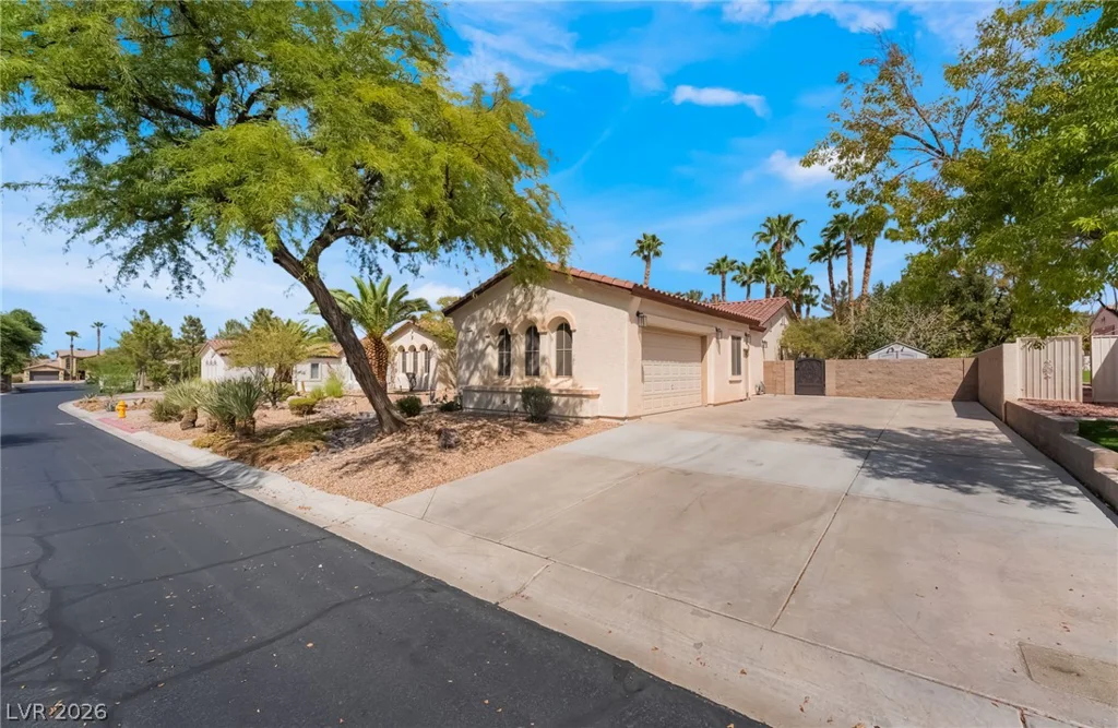 10610 Fairfield, Las Vegas, NV 89183