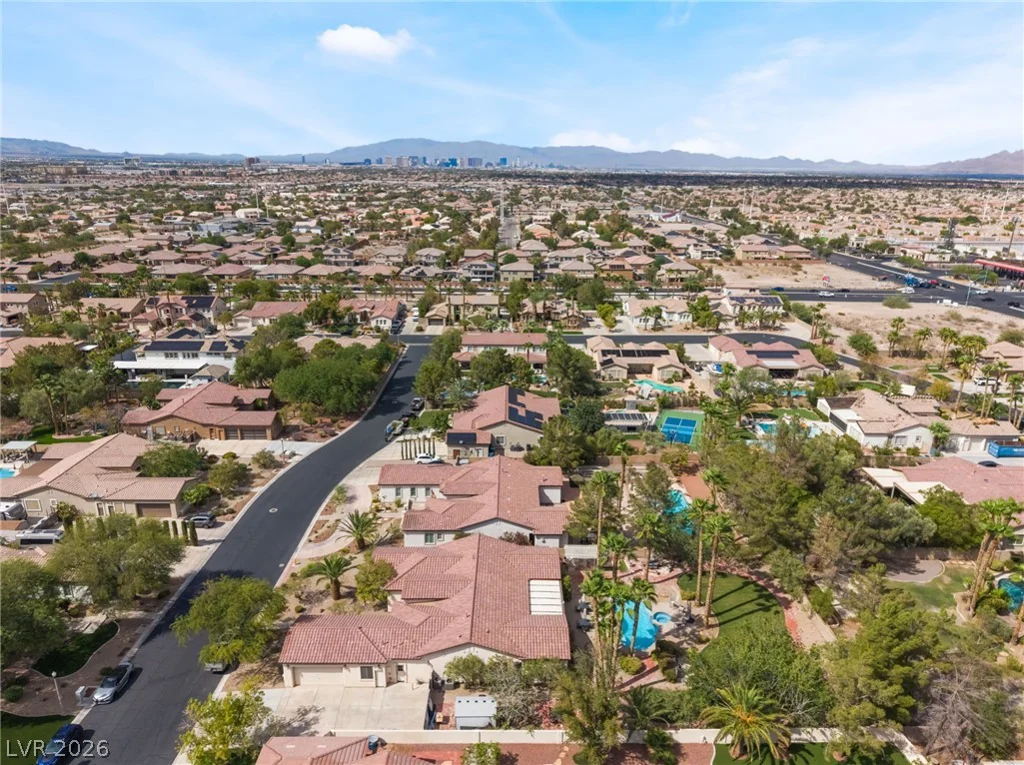 10610 Fairfield, Las Vegas, NV 89183