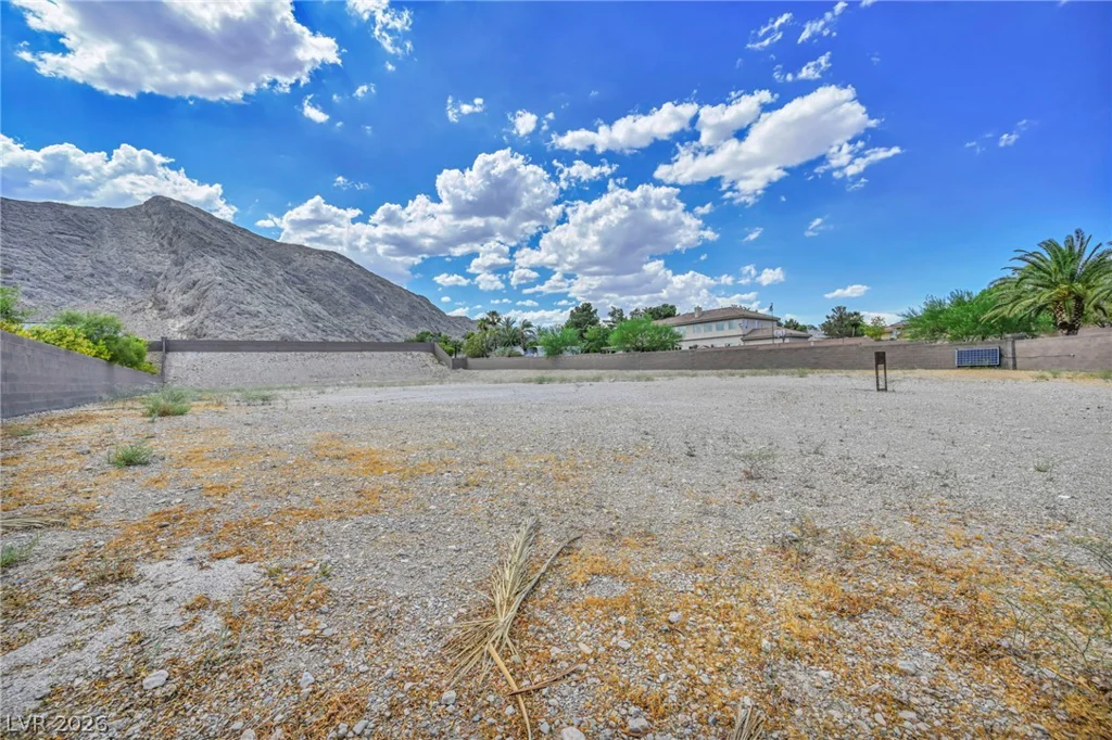 4281 Grand Canyon, Las Vegas, NV 89129