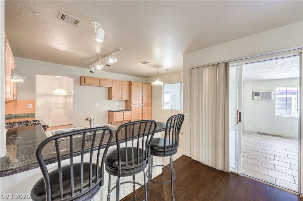 6708 Rio Sands, Las Vegas, NV 89130