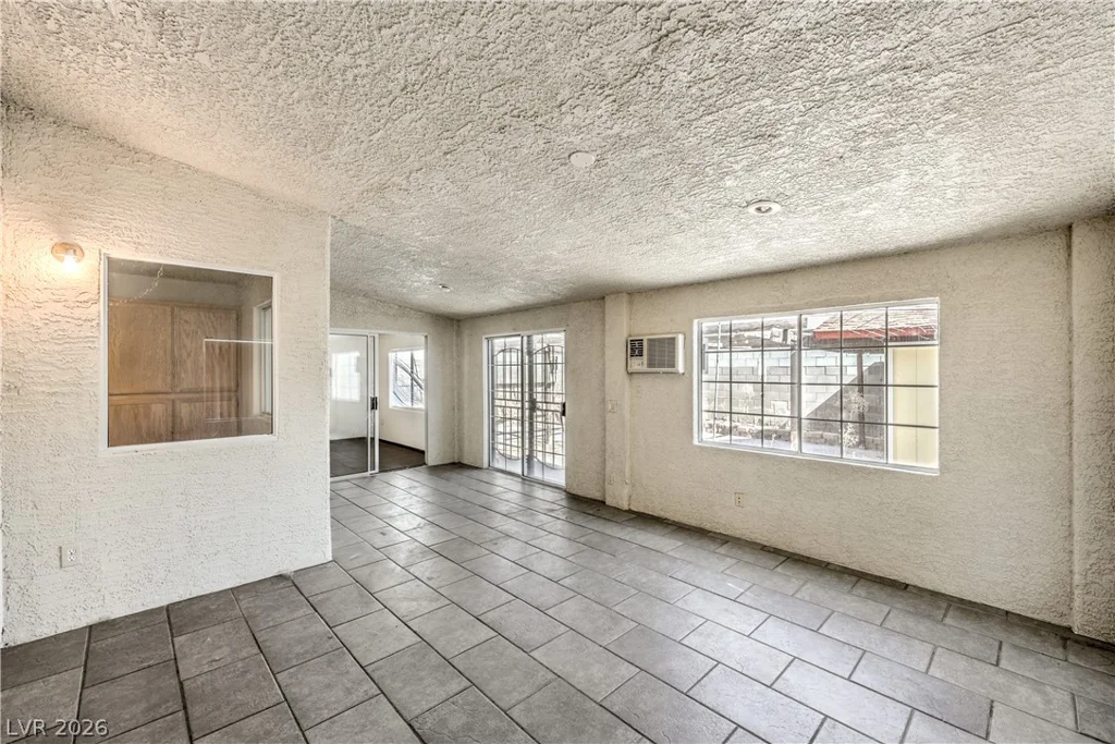 6708 Rio Sands, Las Vegas, NV 89130