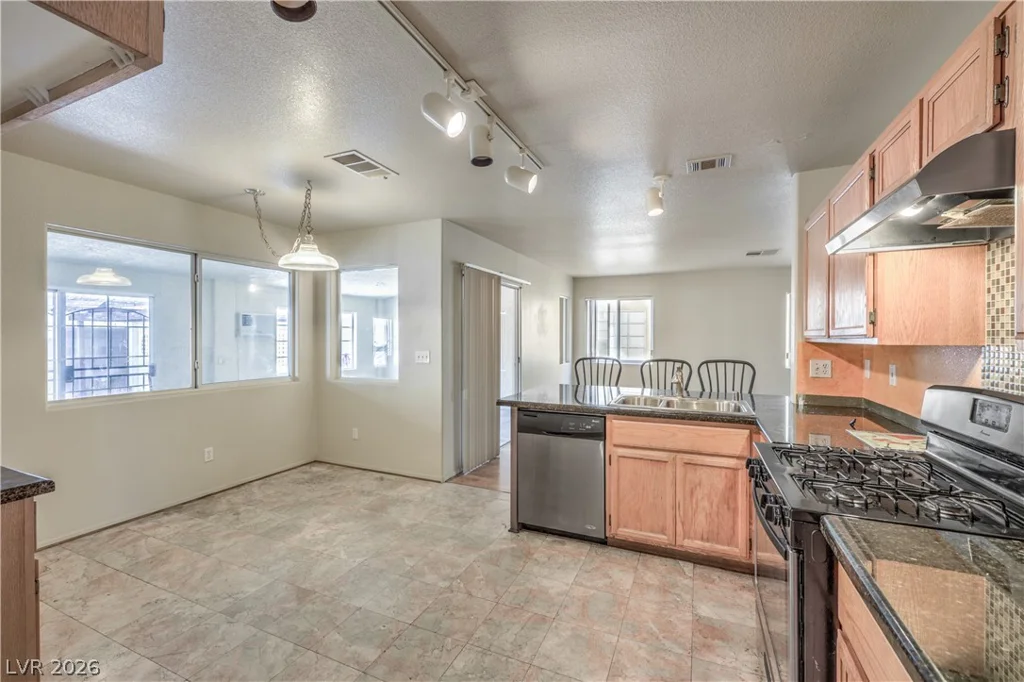 6708 Rio Sands, Las Vegas, NV 89130