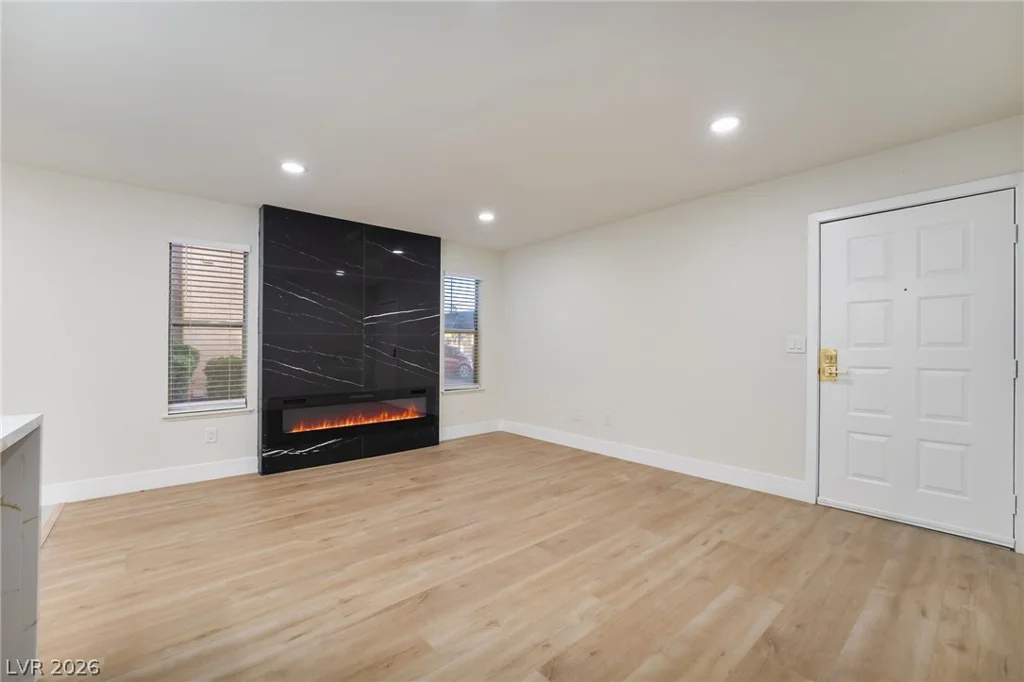5064 Spencer, Las Vegas, NV 89119