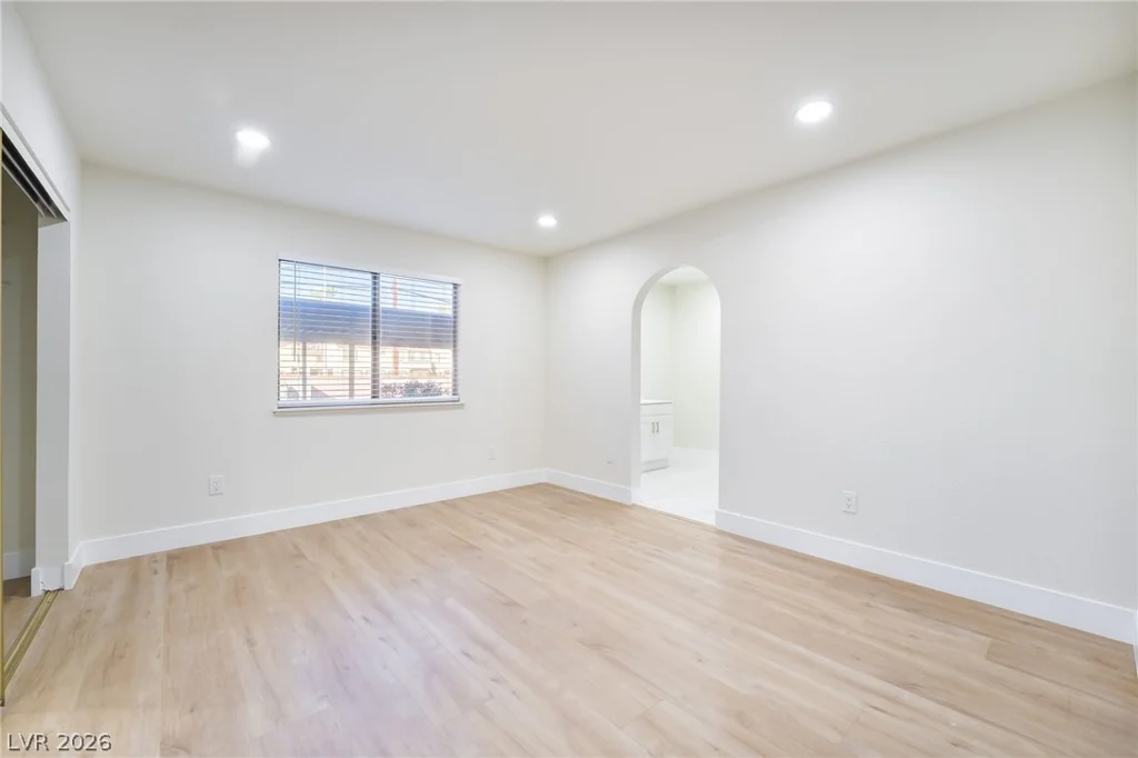 5064 Spencer, Las Vegas, NV 89119
