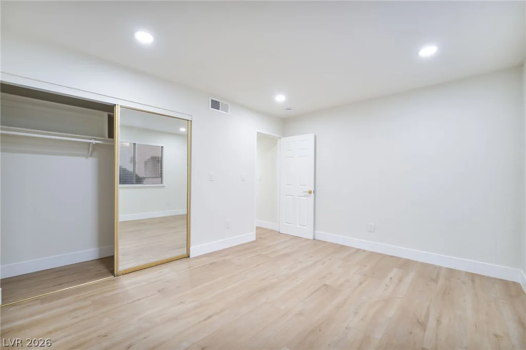5064 Spencer, Las Vegas, NV 89119