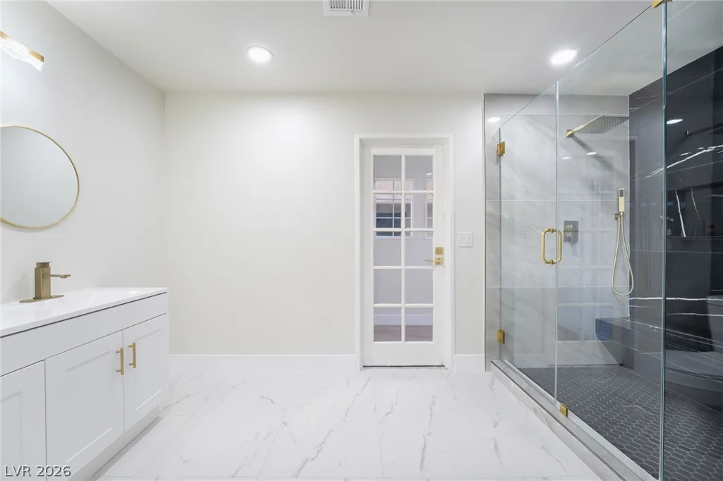 5064 Spencer, Las Vegas, NV 89119