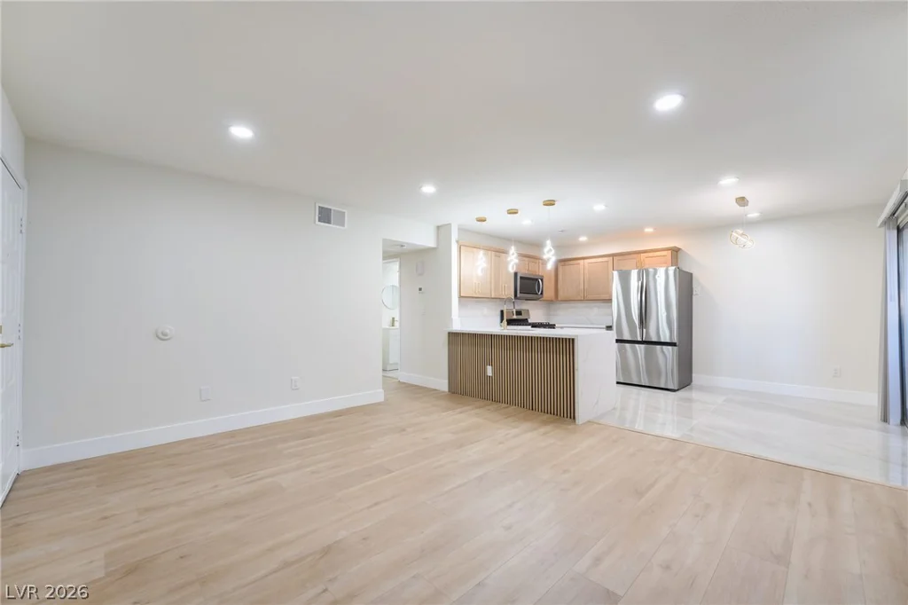 5064 Spencer, Las Vegas, NV 89119