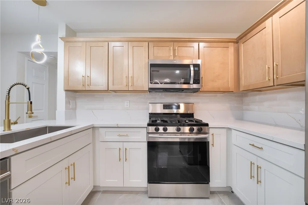 5064 Spencer, Las Vegas, NV 89119