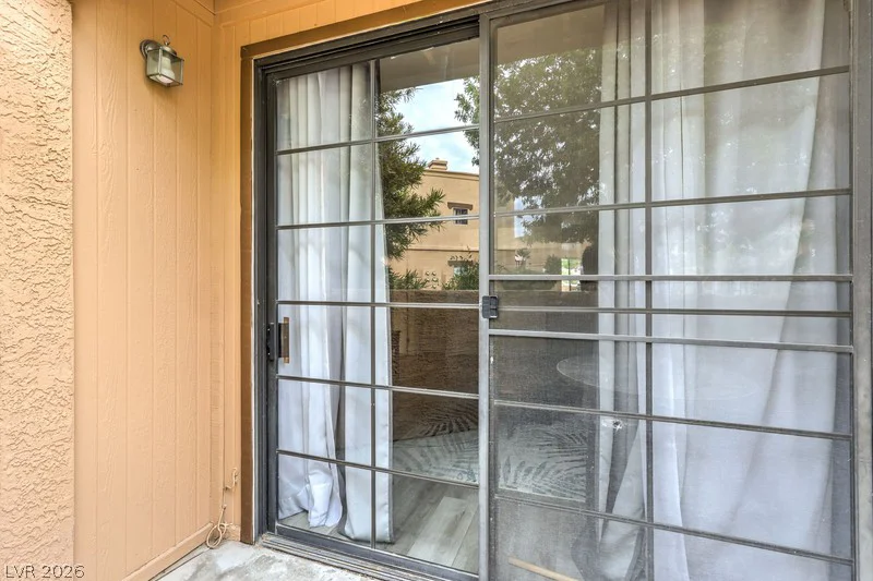 5150 Jones, Las Vegas, NV 89118