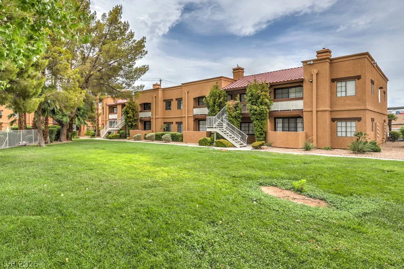 5150 Jones, Las Vegas, NV 89118