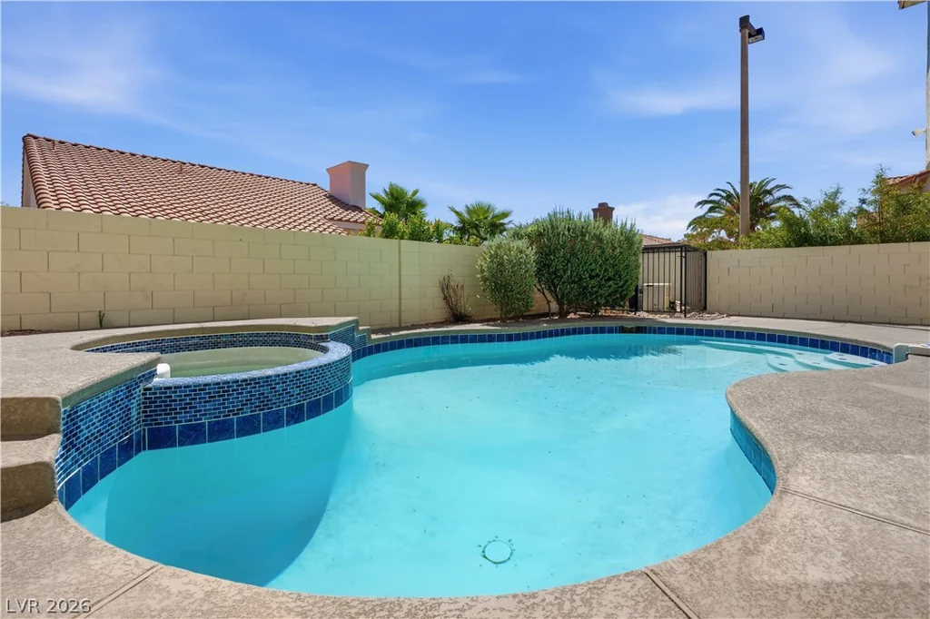 1620 Western Lily, Las Vegas, NV 89128
