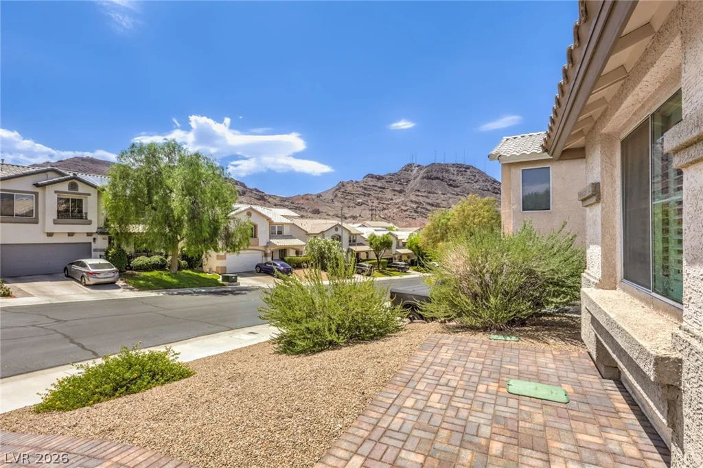 60 Blaven, Henderson, NV 89002