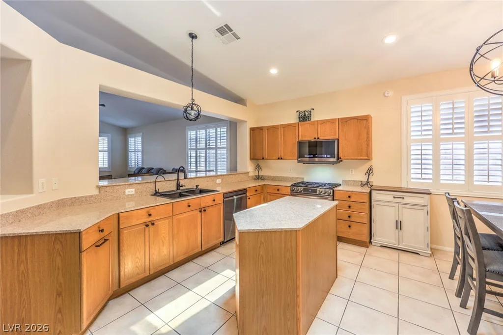 60 Blaven, Henderson, NV 89002