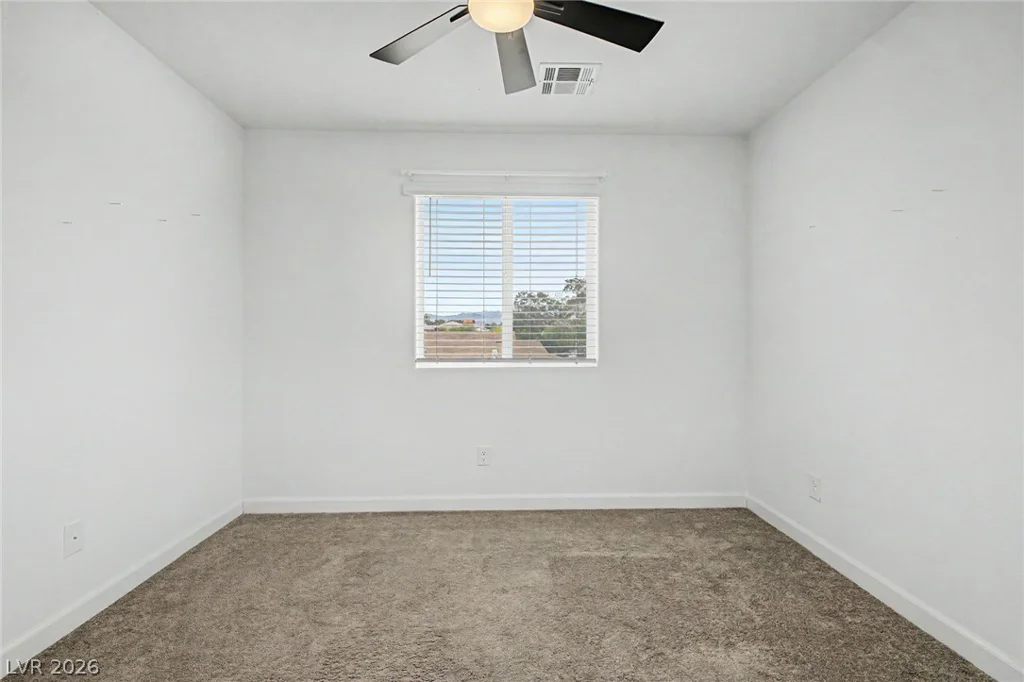1880 Arcadian King Sun, Las Vegas, NV 89106
